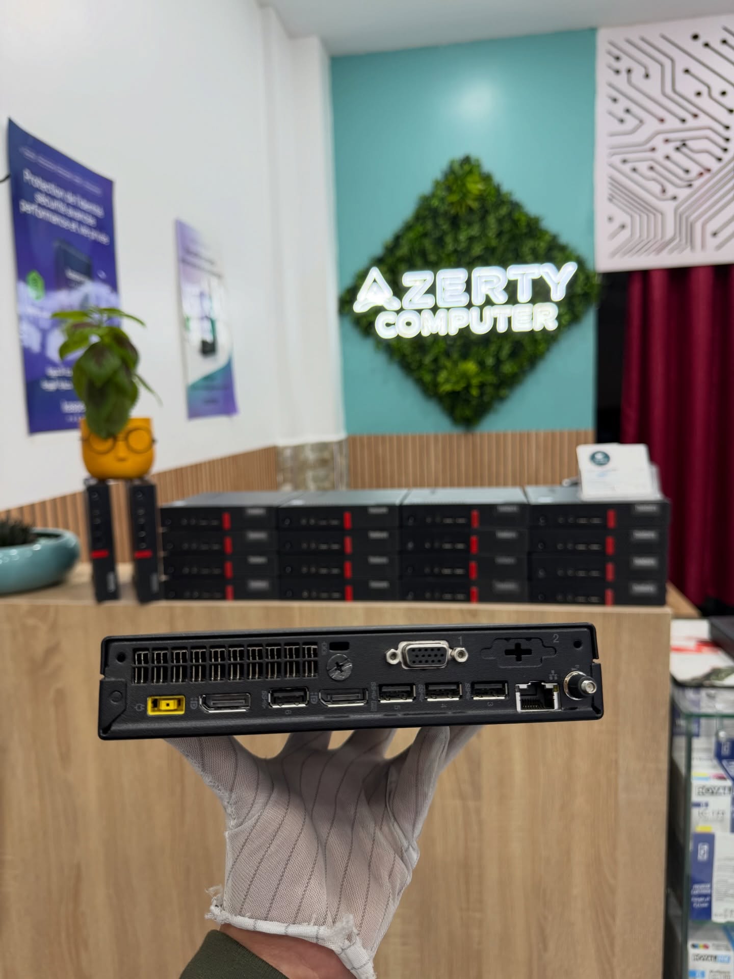 Mini PC ThinkCentre M710Q ports arrière HDMI USB connexion bureau Algérie DahuaDZ